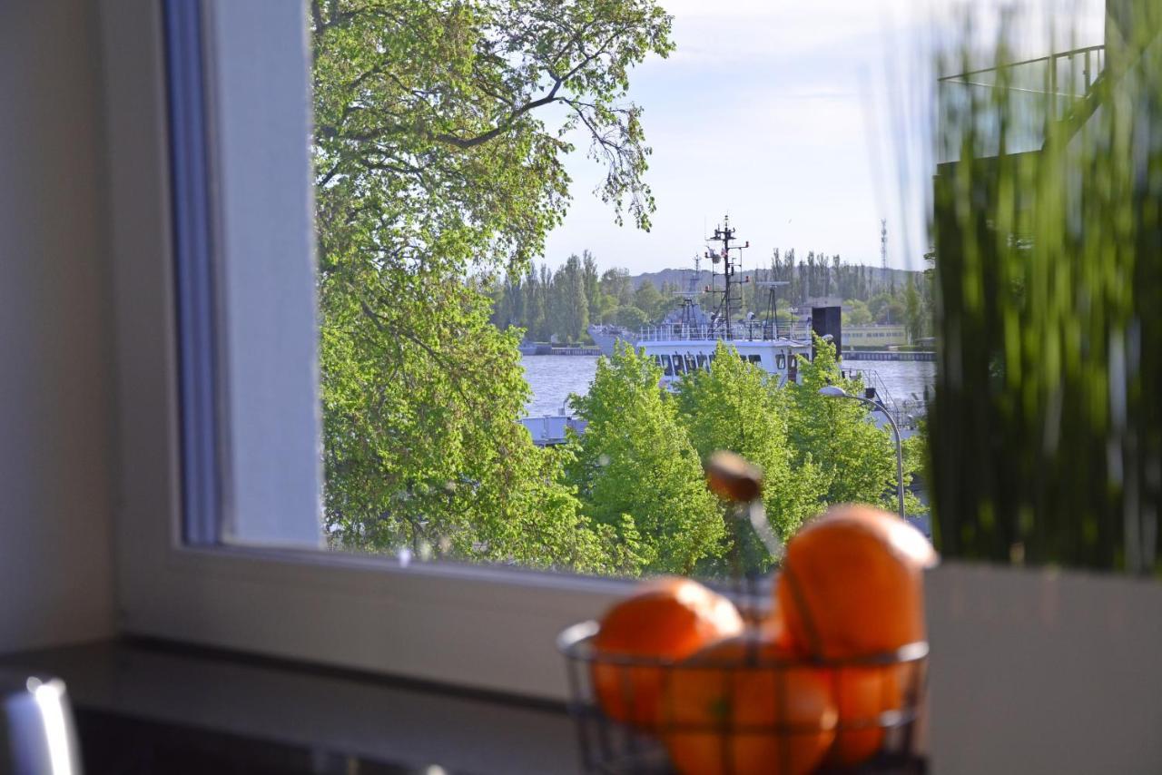 Flotylla-Apartamenty Bryza - Parking Świnoujście  Eksteriør billede